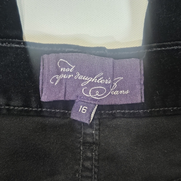 NYDJ Velvet Pants Size 16 Black Bootcut Gothic Inspired High Rise Velour Bottoms - Picture 4 of 9